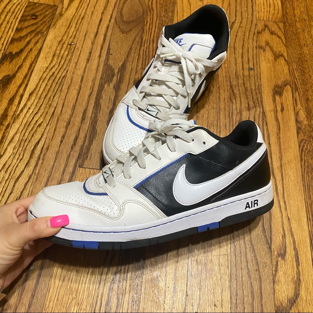 Nike Air Prestige leather sneakers size 12